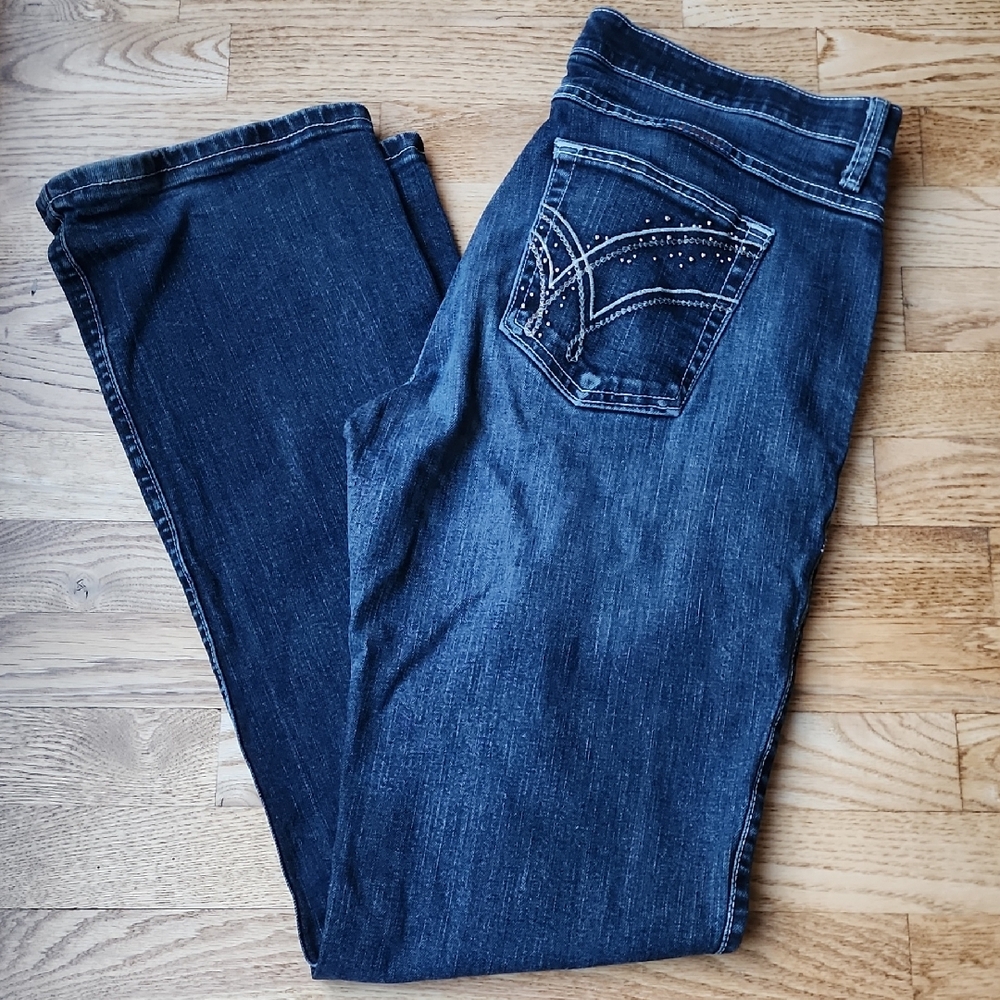 (11/12) Wrangler Q-Baby Straight Leg Jeans Farmhouse Rodeo Western Classic Daily